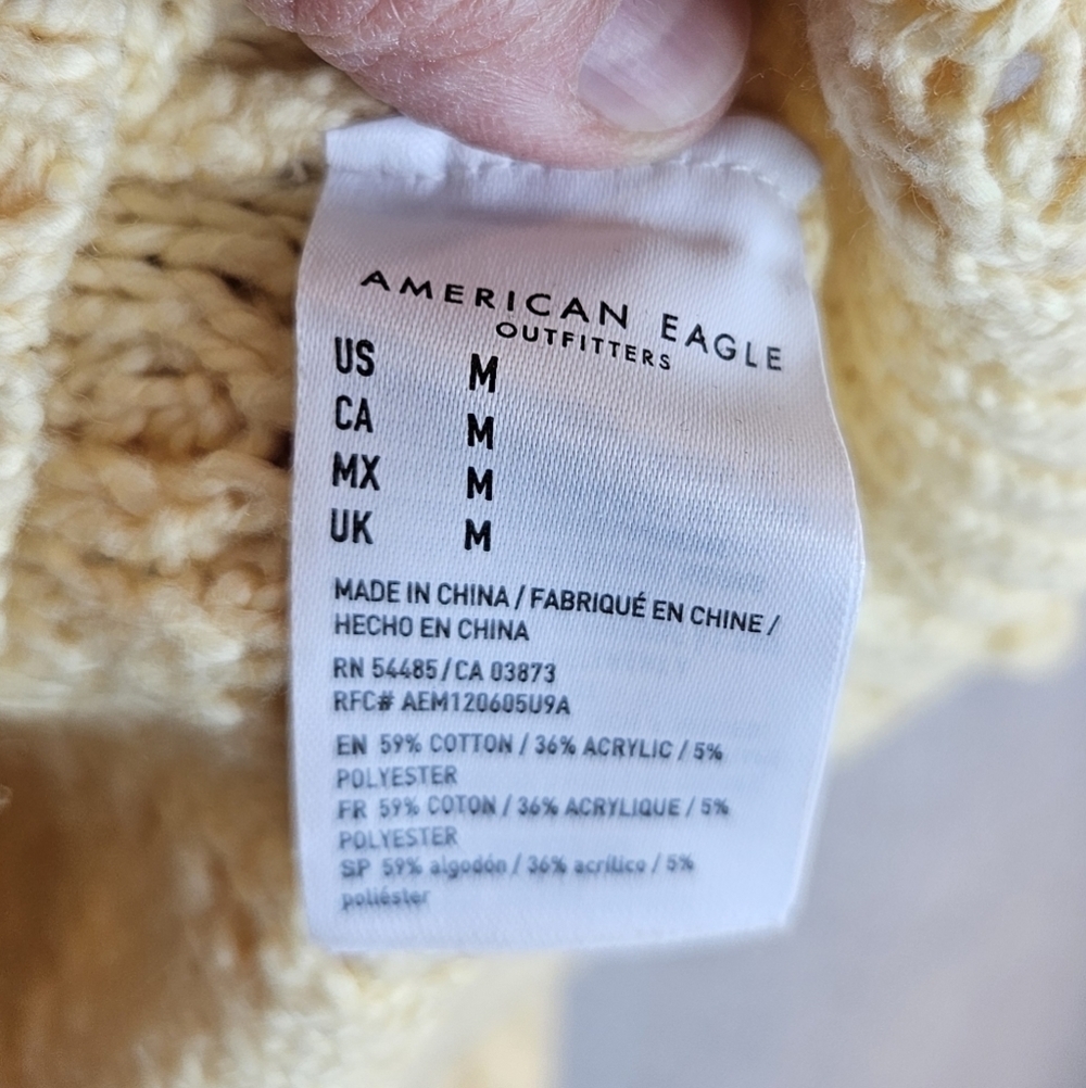 American Eagle Womens Yellow Knit Cropped Sweater Sz M Turtleneck Pullover* - Picture 5 of 9
